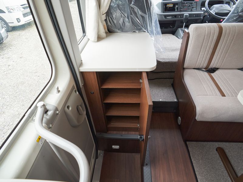 Land Home Coaster - ランドホームコースター｜展示新車｜RV